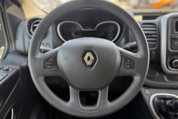 Renault TRAFIC (2020)
