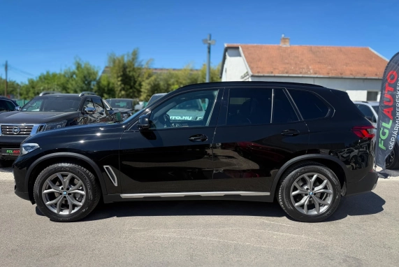 BMW X5 (2019)