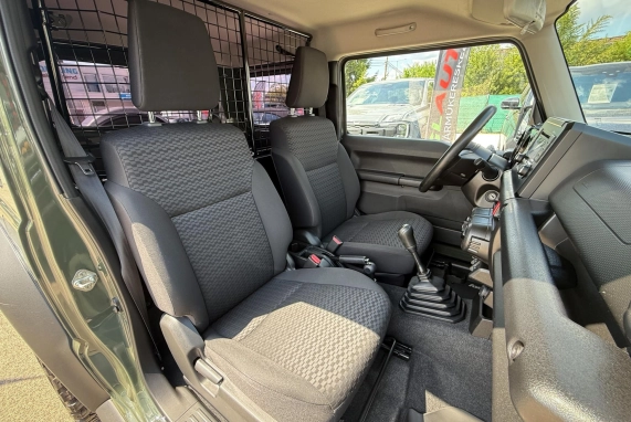 Suzuki JIMNY (2022)