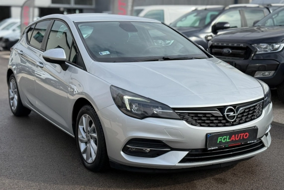 Opel ASTRA (2020)
