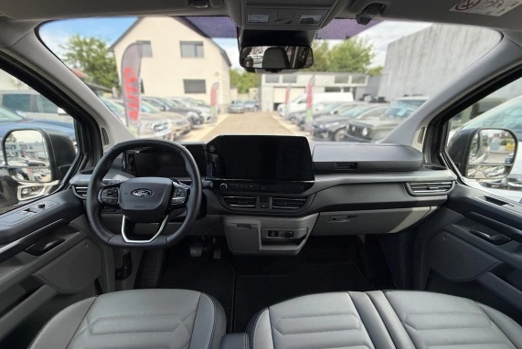 Ford TOURNEO (2024)