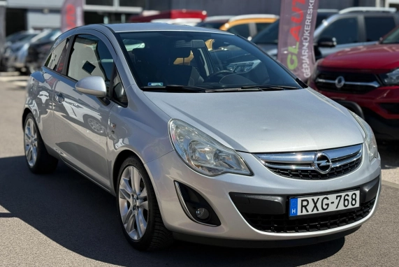 Opel CORSA (2012)