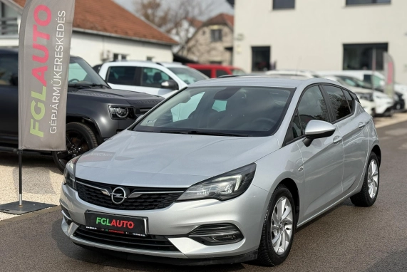Opel ASTRA (2020)
