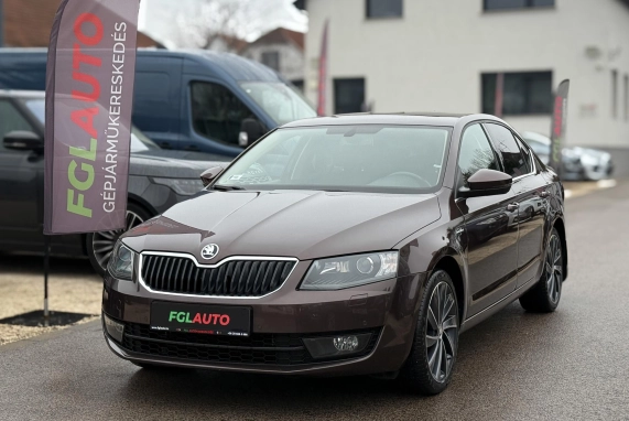 Skoda OCTAVIA (2015)