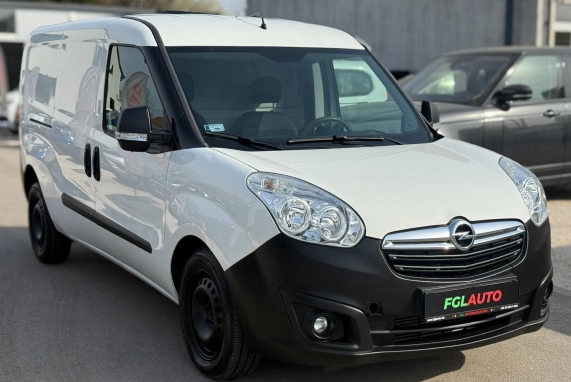 Opel COMBO (2017)