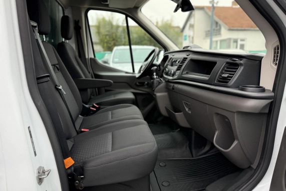 Ford TRANSIT (2022)