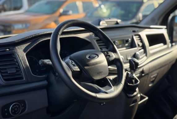 Ford TRANSIT (2022)