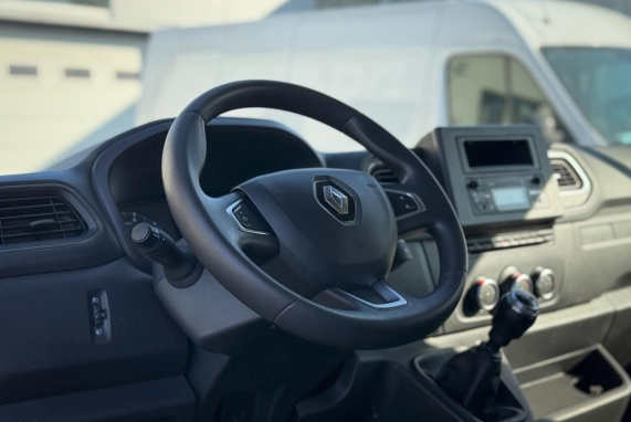Renault MASTER (2021)