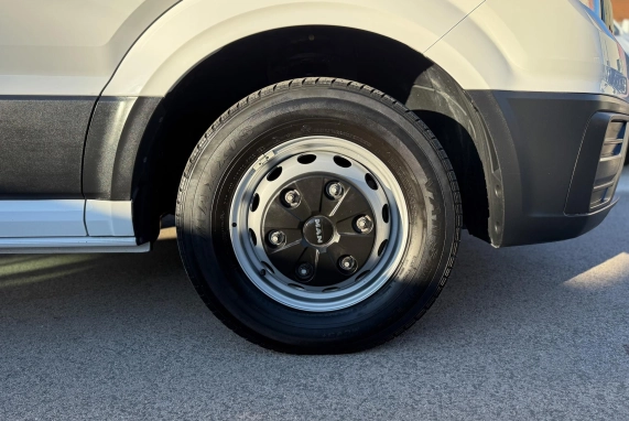 Volkswagen CRAFTER (2024)