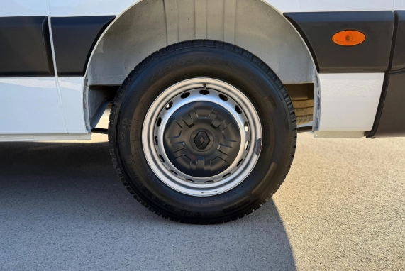 Renault MASTER (2021)