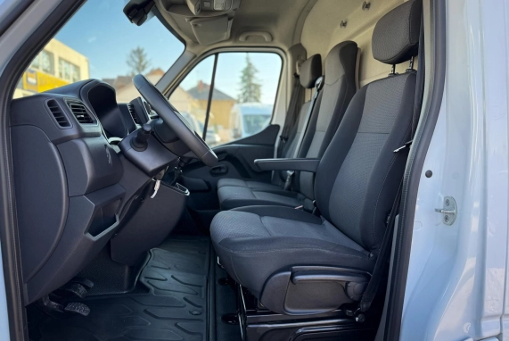 Renault MASTER (2021)