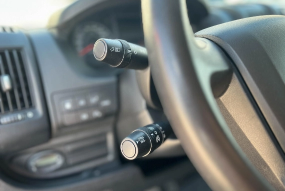 Peugeot BOXER (2015)