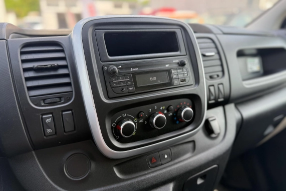 Renault TRAFIC (2020)