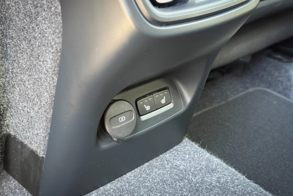 Volvo XC40 (2022)