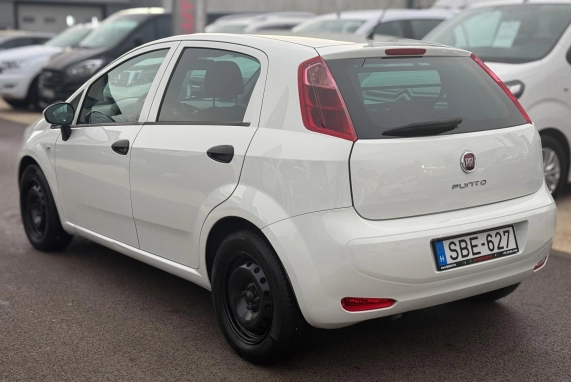 Fiat PUNTO (2016)