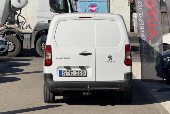 Peugeot PARTNER (2021)