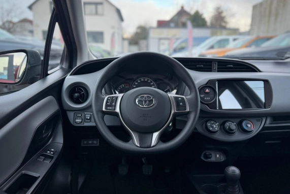 Toyota YARIS (2019)