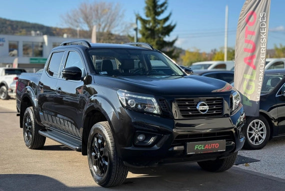 Nissan NAVARA (2020)