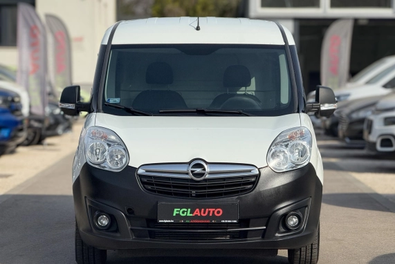 Opel COMBO (2017)