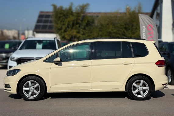 Volkswagen TOURAN (2017)