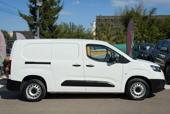 Toyota PROACE (2021)