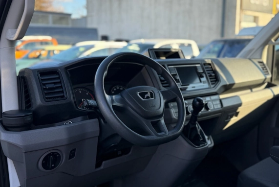 Volkswagen CRAFTER (2024)