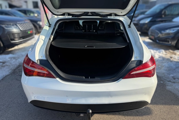 Mercedes-benz CLA-OSZTÁLY (2017)