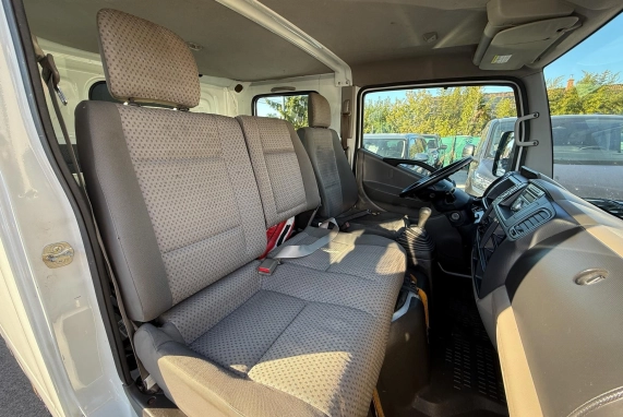 Nissan CABSTAR (2012)