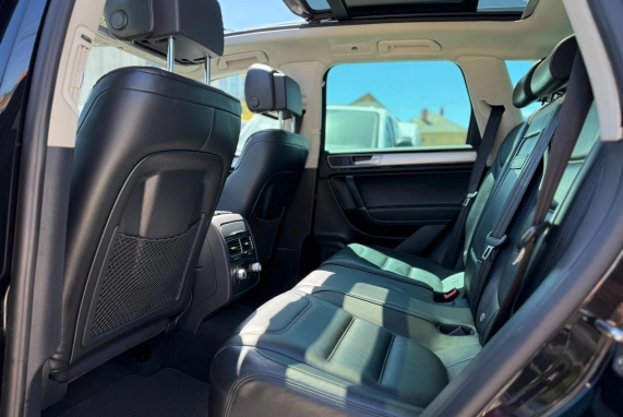 Volkswagen TOUAREG (2016)