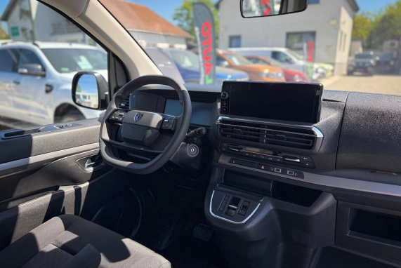 Peugeot TRAVELLER (2024)