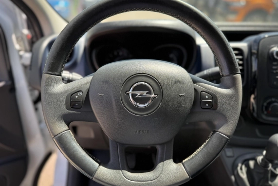 Opel VIVARO (2018)