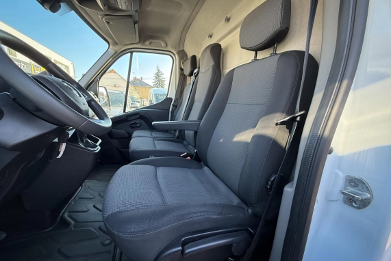Renault MASTER (2021)