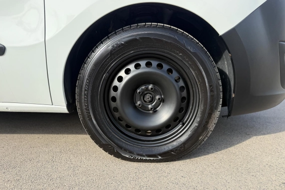 Opel COMBO (2017)