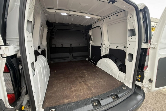 Volkswagen CADDY (2021)