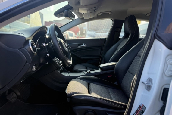 Mercedes-benz CLA-OSZTÁLY (2017)