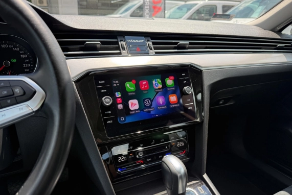 Volkswagen PASSAT (2021)