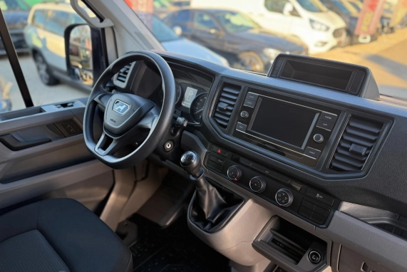 Volkswagen CRAFTER (2024)