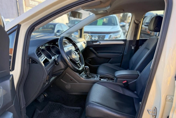 Volkswagen TOURAN (2017)
