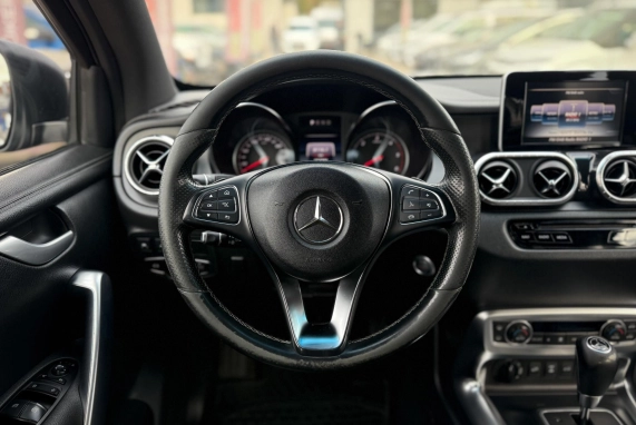 Mercedes-benz X-OSZTÁLY (2018)
