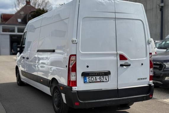 Renault MASTER (2020)