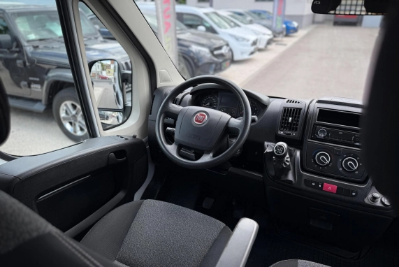 Renault MASTER (2021)