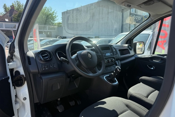 Renault TRAFIC (2020)
