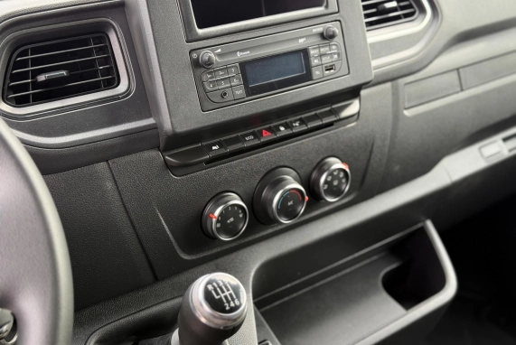 Renault MASTER (2021)