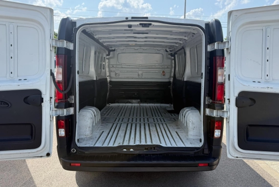 Renault TRAFIC (2020)