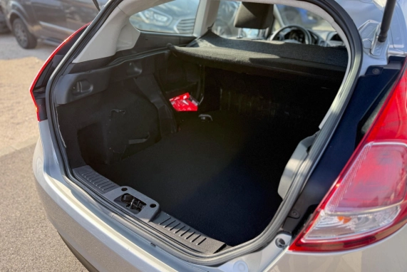 Ford FIESTA (2013)