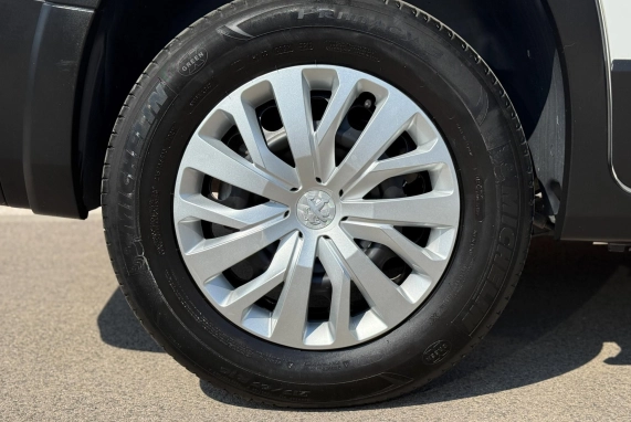 Peugeot RIFTER (2019)