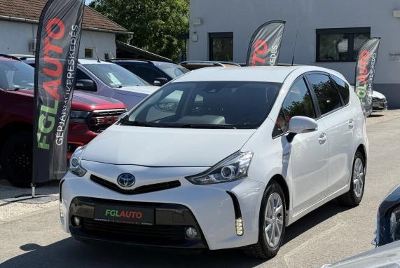 Toyota PRIUS+ (2019)