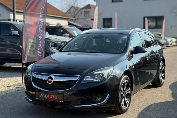 Opel INSIGNIA (2015)