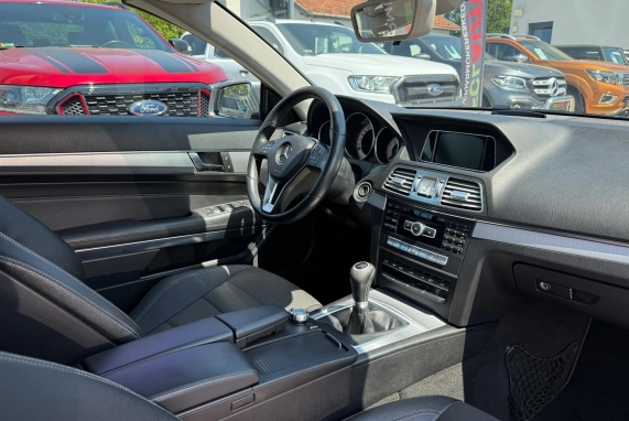 Mercedes-benz E 220 (2013)