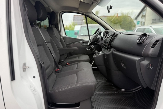 Opel VIVARO (2019)